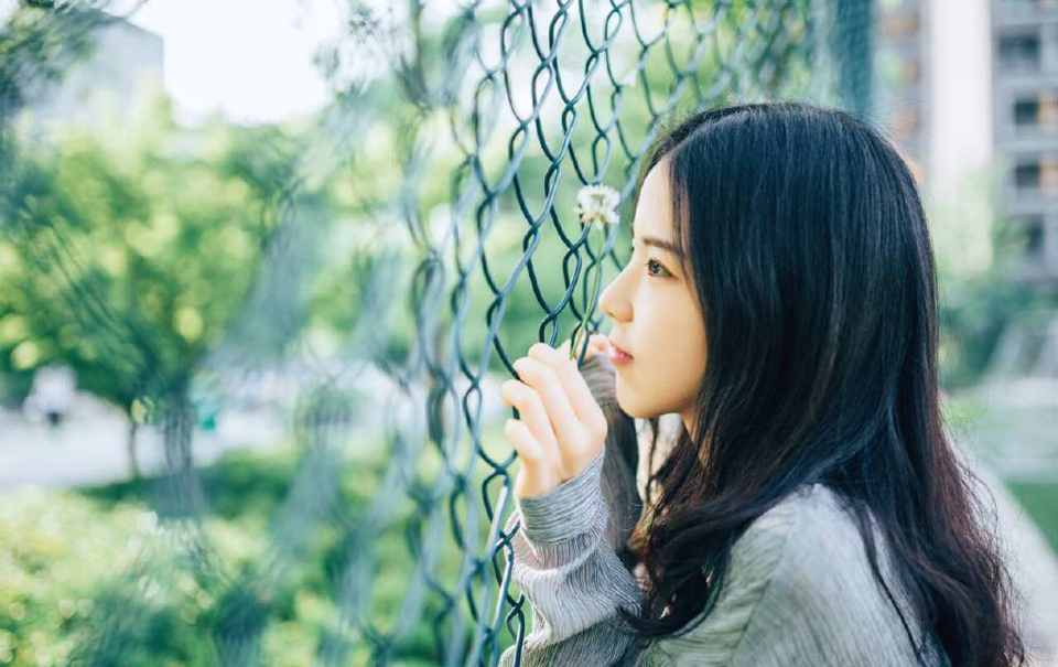 即使赚得了全世界，却失去了自己，又有什么意义呢？